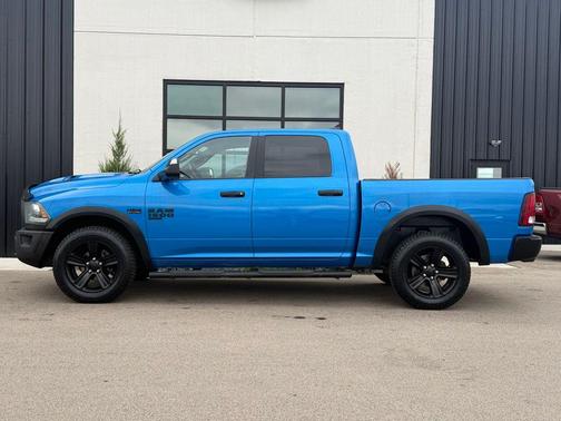 Hydro Blue Pearlcoat 2022 RAM 1500 Classic SLT