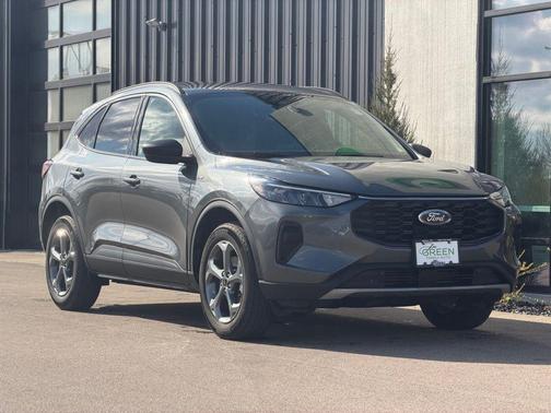 Gray Metallic 2025 Ford Escape ST-Line