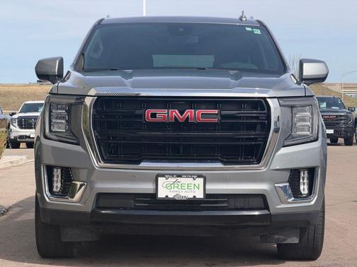 2023 GMC Yukon XL SLE