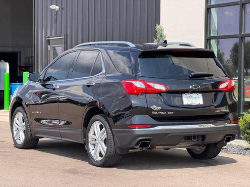 Mosaic Black Metallic 2020 Chevrolet Equinox Premier w/2LZ