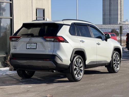 2020 Toyota RAV4 Limited