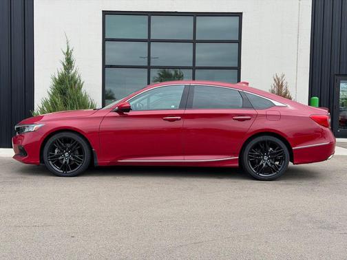 San Marino Red 2021 Honda Accord Touring 2.0T