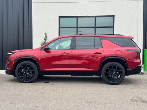 2024 Chevrolet Traverse RS