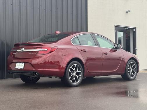 2017 Buick Regal Turbo Sport Touring