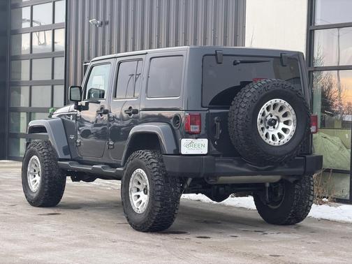 2016 Jeep Wrangler Unlimited Sahara