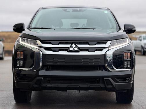 2025 Mitsubishi Outlander Sport SE