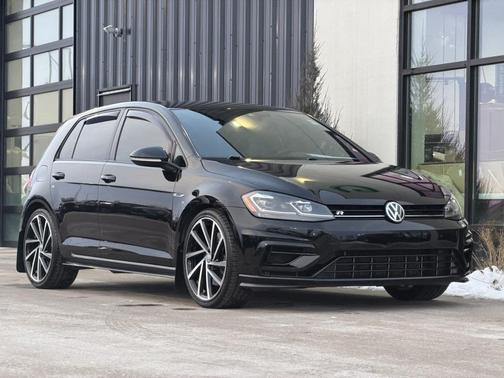 2018 Volkswagen Golf R 2.0T Manual