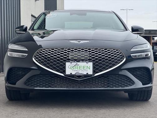 2022 Genesis G70 2.0T AWD