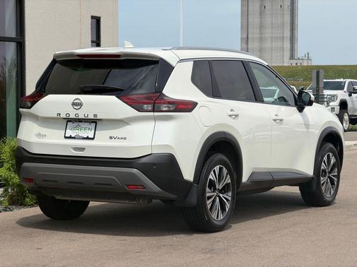 White 2023 Nissan Rogue SV