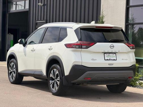 White 2023 Nissan Rogue SV