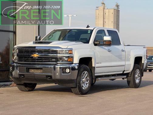 Summit White 2019 Chevrolet Silverado 3500 LTZ