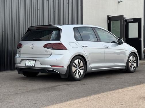 2019 Volkswagen e-Golf SEL Premium