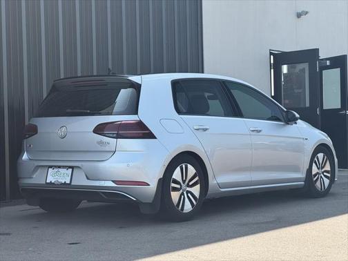 2019 Volkswagen e-Golf SEL Premium