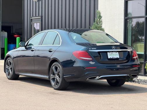 Lunar Blue Metallic 2018 Mercedes-Benz E-Class 4MATIC