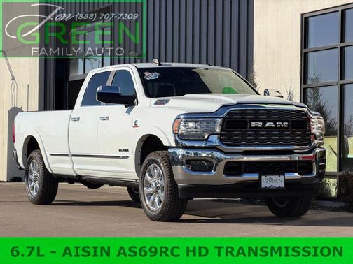 2022 RAM 3500 Limited Crew Cab 4x4 8' Box