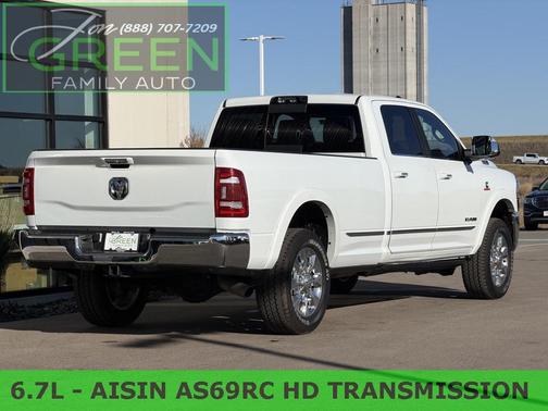 2022 RAM 3500 Limited Crew Cab 4x4 8' Box