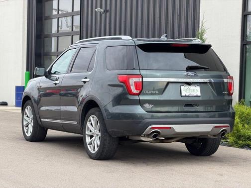 Guard Metallic 2016 Ford Explorer Limited