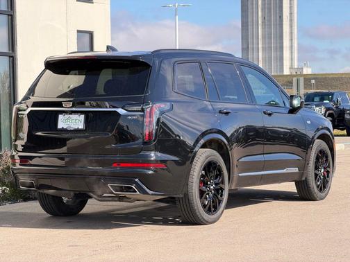 2024 Cadillac XT6 Sport AWD