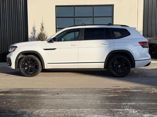 2023 Volkswagen Atlas 3.6L SEL