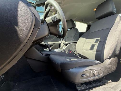 Champagne Silver Metallic 2016 Chevrolet Malibu 1LT
