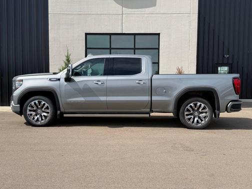 Sterling Metallic 2023 GMC Sierra 1500 Denali