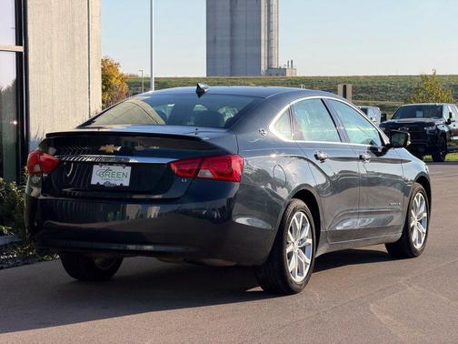 Graphite Metallic 2018 Chevrolet Impala 1LT