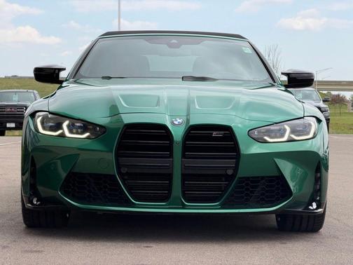 Isle of Man Green Metallic 2022 BMW M4 Competition xDrive