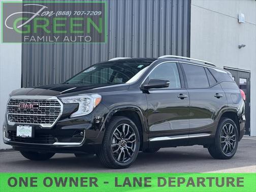 2023 GMC Terrain Denali