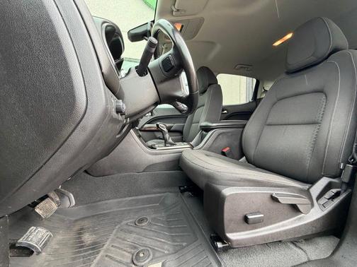 Satin Steel Metallic 2022 GMC Canyon Elevation