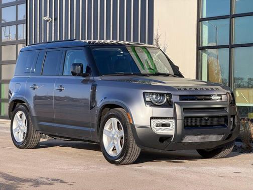 2021 Land Rover Defender 110 SE