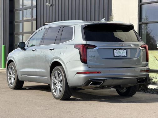 2023 Cadillac XT6 Premium Luxury AWD