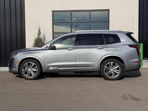 2023 Cadillac XT6 Premium Luxury AWD