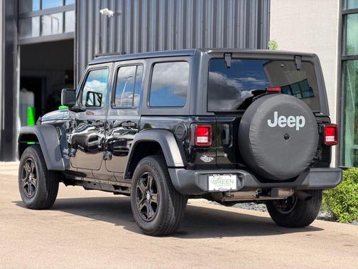 Black Clearcoat 2020 Jeep Wrangler Unlimited Sport