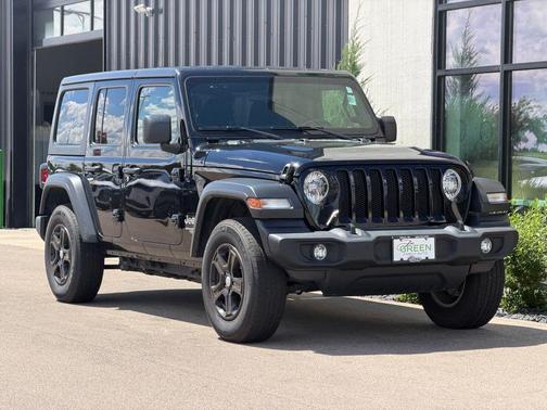 Black Clearcoat 2020 Jeep Wrangler Unlimited Sport