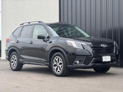 2022 Subaru Forester Premium
