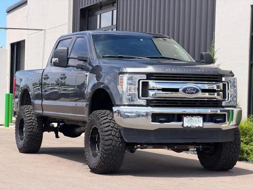 Magnetic 2019 Ford F-250 XLT