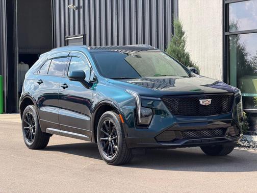 Carrageen Metallic 2024 Cadillac XT4 Sport