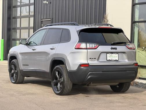 2020 Jeep Cherokee Altitude