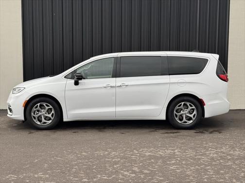 2024 Chrysler Pacifica Limited