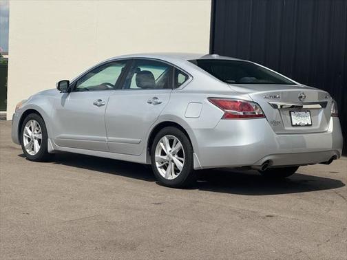 2015 Nissan Altima 2.5 SV