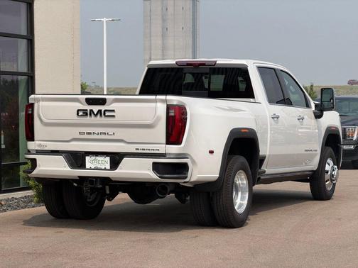 White Frost Tricoat 2025 GMC Sierra 3500 Denali