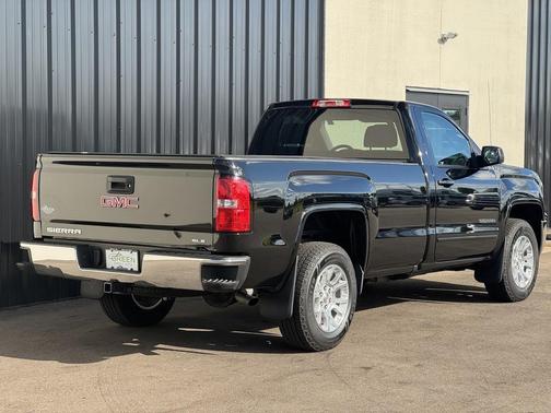 2017 GMC Sierra 1500 SLE