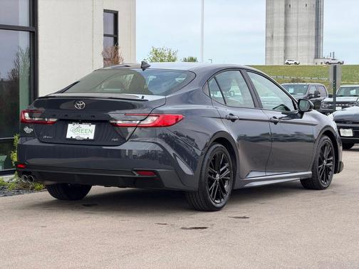 Underground 2025 Toyota Camry SE