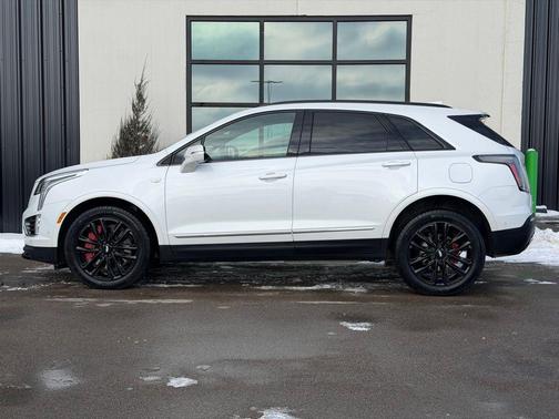 2023 Cadillac XT5 Sport