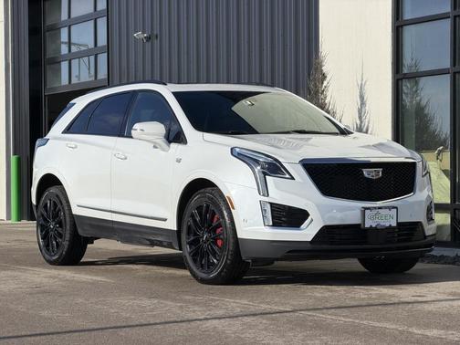 2023 Cadillac XT5 Sport