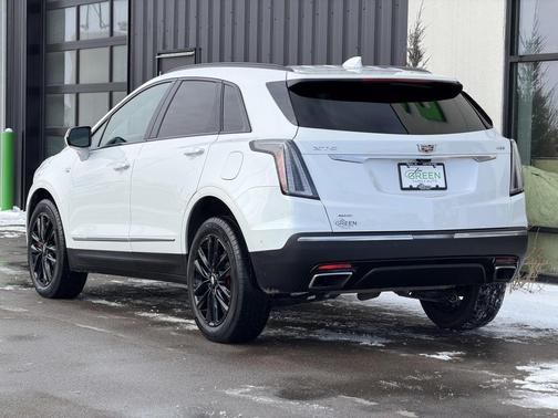 2023 Cadillac XT5 Sport