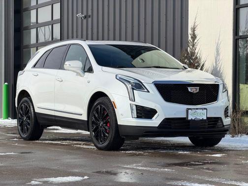 2023 Cadillac XT5 Sport