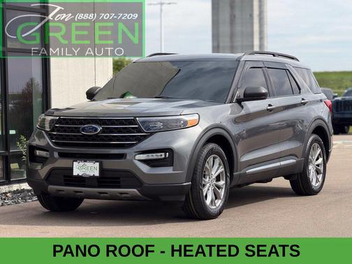 Carbonized Gray Metallic 2023 Ford Explorer XLT