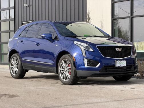 2023 Cadillac XT5 Sport