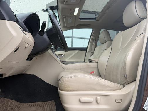 2010 Toyota Venza Base